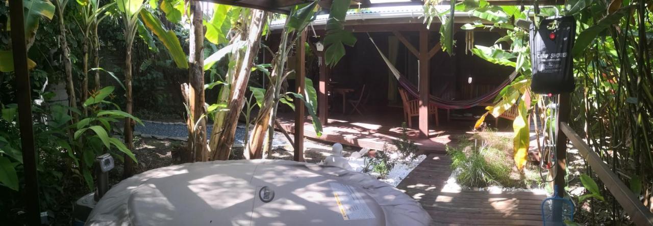 Kaz Creole Aventure Tropicale Insolite, Fibre, Jardin Et Jacuzzi Prives Saint-Francois  Exterior photo