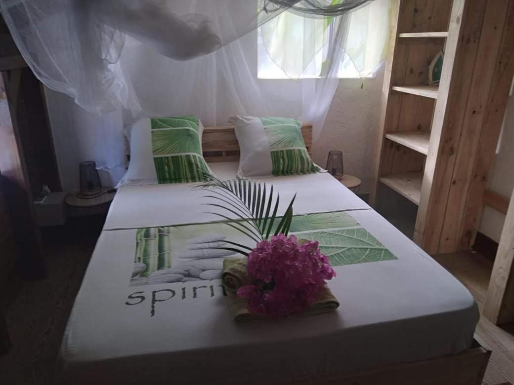 Kaz Creole Aventure Tropicale Insolite, Fibre, Jardin Et Jacuzzi Prives Saint-Francois  Exterior photo