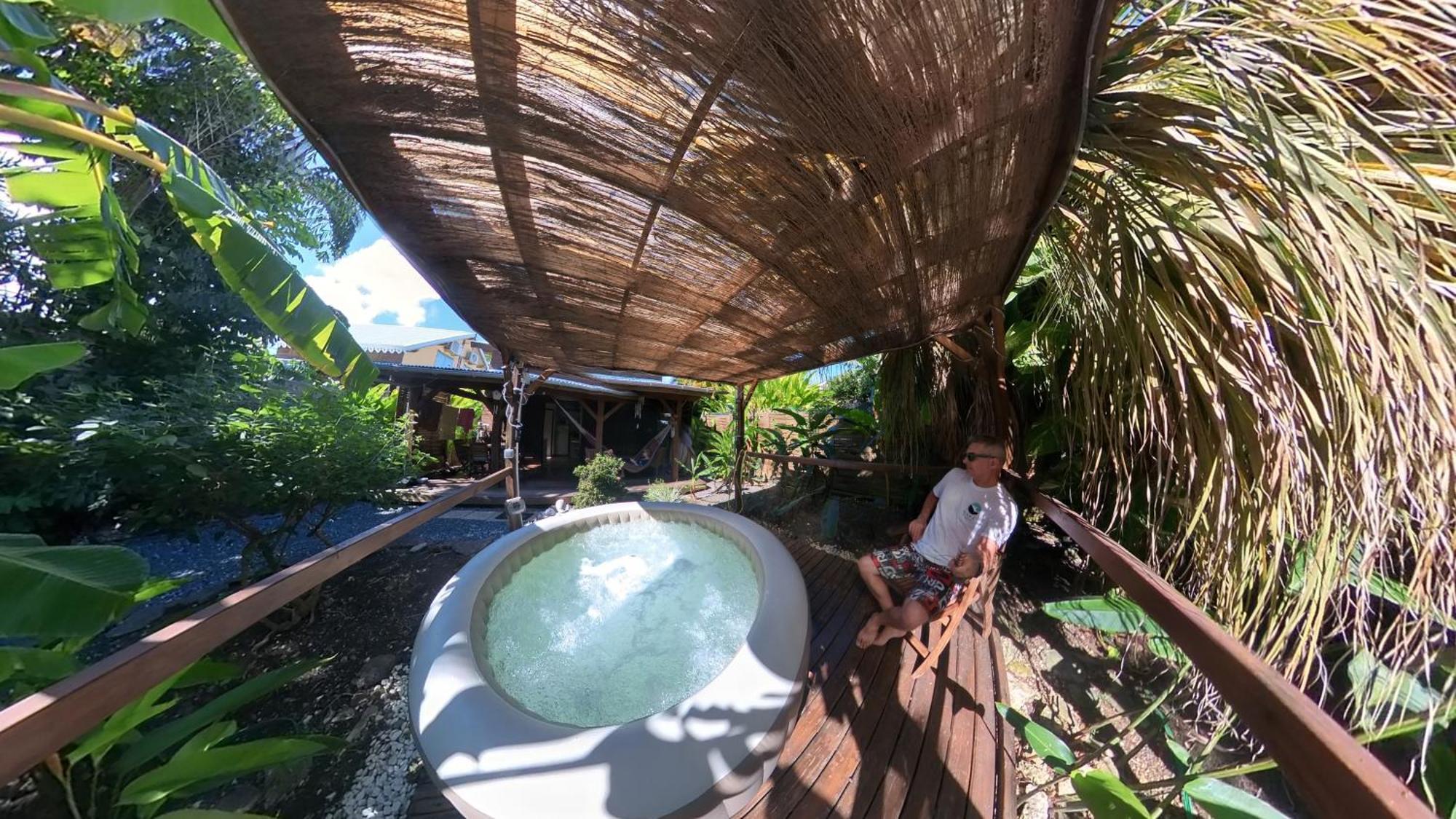 Kaz Creole Aventure Tropicale Insolite, Fibre, Jardin Et Jacuzzi Prives Saint-Francois  Exterior photo